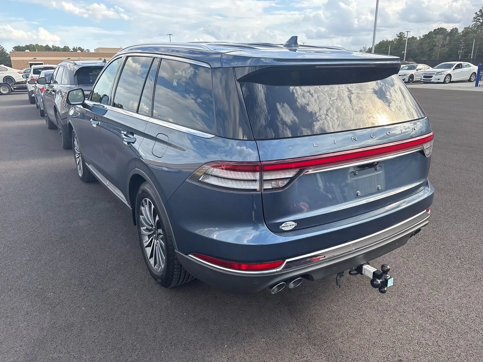 Used 2020 Lincoln Aviator Reserve RWD image 4