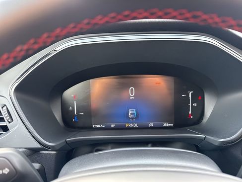 Used 2025 Ford Escape ST-Line image 21