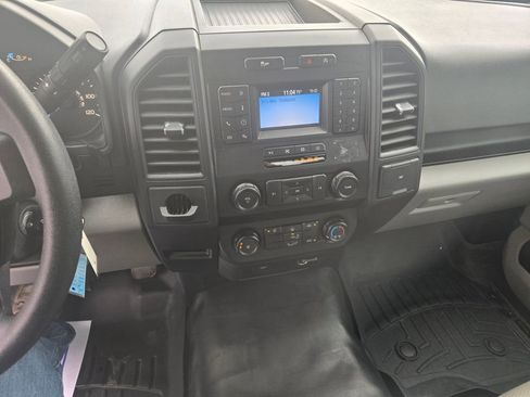 Used 2019 Ford F150 XL w/ Equipment Group 101A Mid RWD image 8