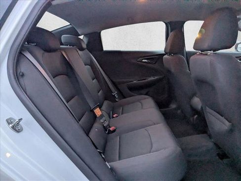 Certified 2025 Chevrolet Malibu LS image 19