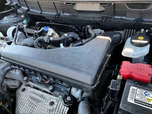 Used 2019 Nissan Rogue S AWD/4WD image 33
