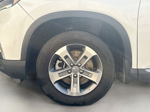 Certified 2023 Honda Pilot EX-L image 37