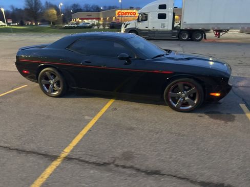 Used 2013 Dodge Challenger R/T w/ R/T Redline Group image 15