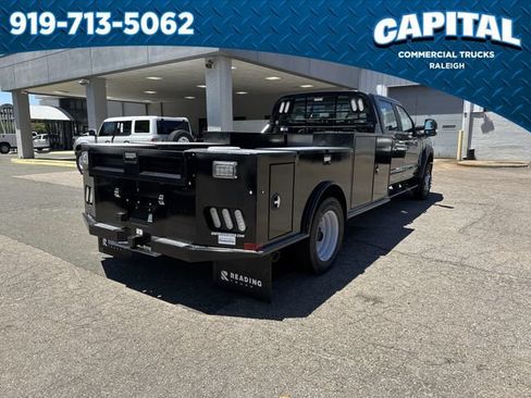 New 2025 Ford F550 2WD Crew Cab Super Duty w/ Snow Plow Prep Package image 8