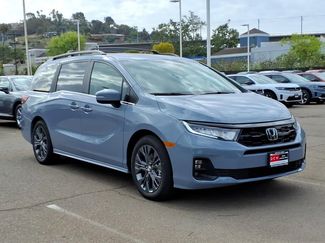 New 2026 Honda Odyssey Touring video 3