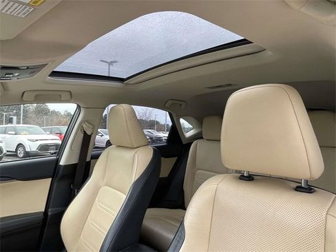 Used 2015 Lexus NX 300h FWD image 2