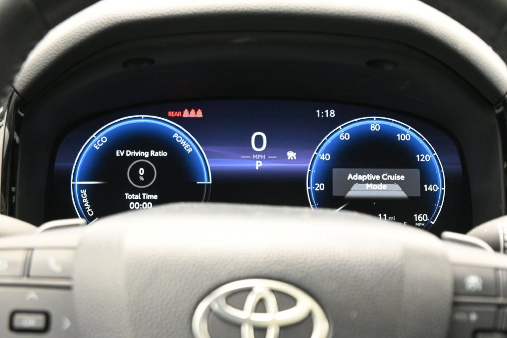 Used 2026 Toyota Camry XSE FWD image 17
