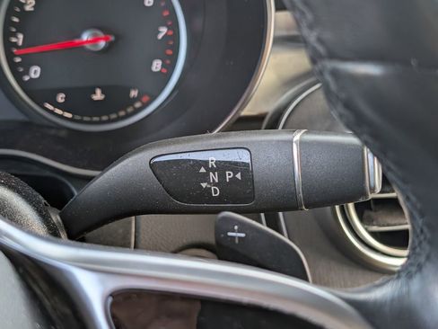 Used 2022 Mercedes-Benz GLC 300 4MATIC image 15