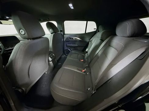 New 2026 Chevrolet Equinox EV LT image 25