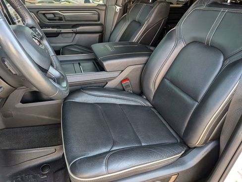 Used 2024 RAM 1500 Limited AWD/4WD image 15