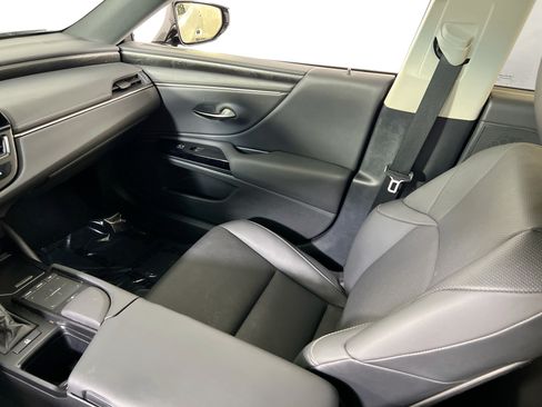 Used 2022 Lexus ES 350 w/ Premium Package FWD image 22
