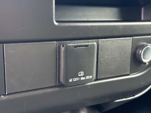 Used 2024 GMC Savana 2500 w/ Driver Convenience Package image 22