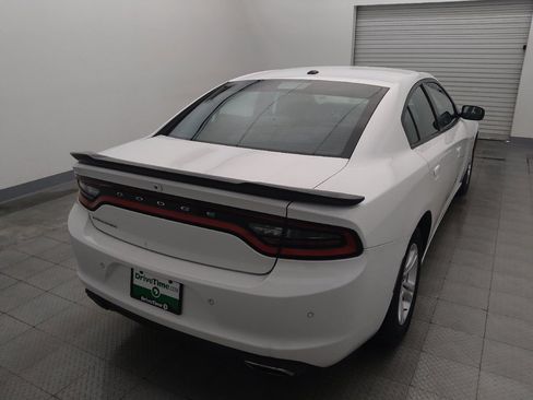Used 2020 Dodge Charger SXT RWD image 7