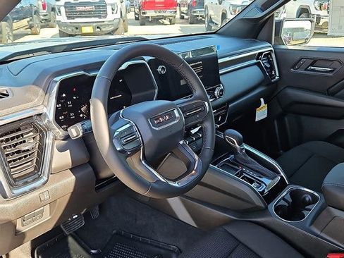 New 2026 GMC Canyon Elevation w/ Convenience Package image 12