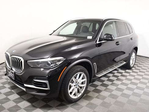 Used 2023 BMW X5 xDrive40i AWD/4WD image 1