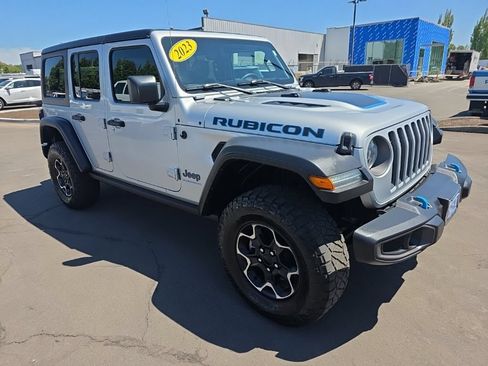 Used 2023 Jeep Wrangler Unlimited Rubicon 4xe AWD/4WD image 7