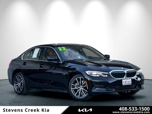 Used 2022 BMW 330e w/ Premium Package image 1