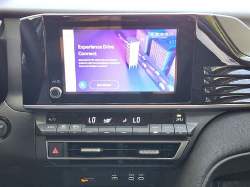 Used 2026 Toyota Camry LE w/ Convenience Package image 16