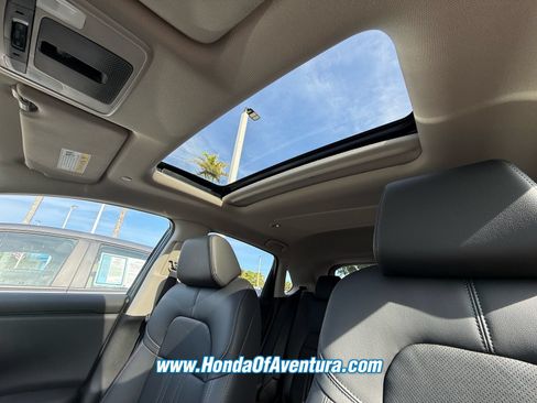 Certified 2025 Honda HR-V EX-L image 27