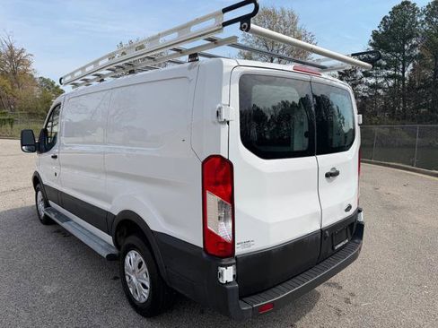 Used 2019 Ford Transit 250 130 Low Roof w/ Exterior Upgrade Package image 5