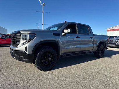 New 2026 GMC Sierra 1500 Pro w/ Pro Value Package