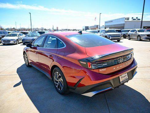 New 2026 Hyundai Sonata Blue FWD image 3