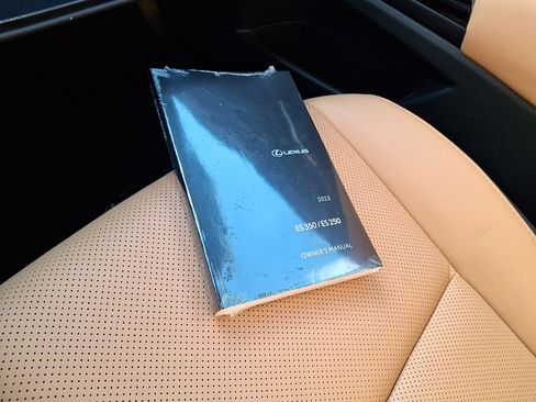 Certified 2023 Lexus ES 350 w/ Premium Package image 25