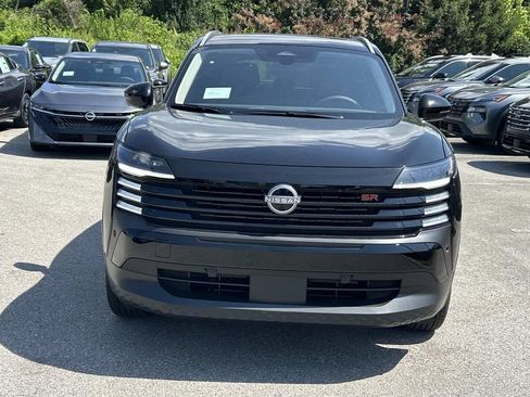 New 2026 Nissan Kicks SR w/ SR Premium Package FWD image 2