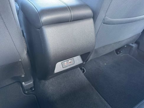 Used 2025 Nissan Altima 2.5 SV FWD image 22
