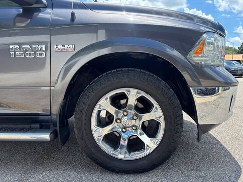 Used 2015 RAM 1500 Laramie w/ Convenience Group AWD/4WD image 5