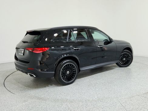 New 2026 Mercedes-Benz GLC 300 image 3