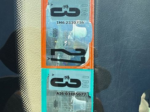 Used 2005 BMW 325Ci Convertible image 35