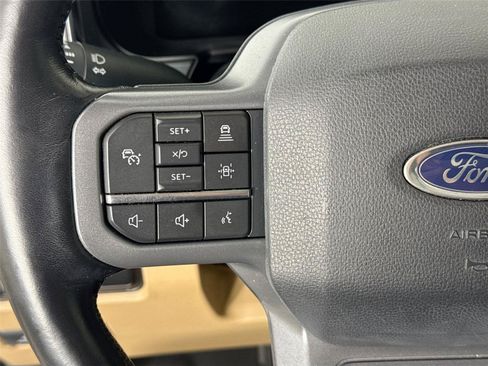 Used 2023 Ford F350 Lariat w/ Lariat Ultimate Package AWD/4WD image 18