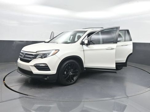 Used 2017 Honda Pilot EX-L image 36