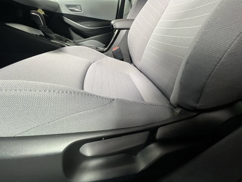 Used 2024 Toyota Corolla SE FWD image 15