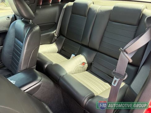 Used 2009 Ford Mustang GT RWD image 26