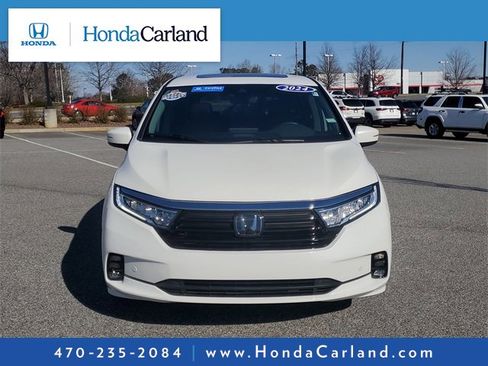 Certified 2024 Honda Odyssey Touring image 2