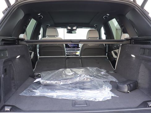 New 2026 BMW X5 xDrive40i w/ Climate Comfort Package image 16
