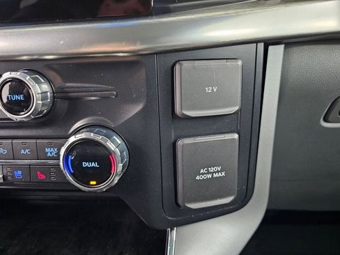 Used 2022 Ford F150 Lariat w/ Equipment Group 502A High image 16