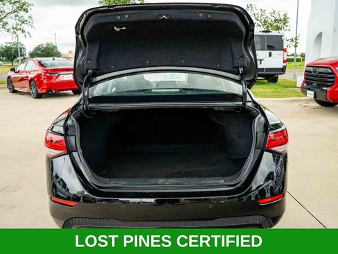 Used 2024 Nissan Sentra SV FWD image 31