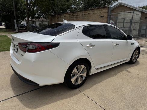 Used 2016 Kia Optima Hybrid w/ Hybrid Convenience Package FWD image 16