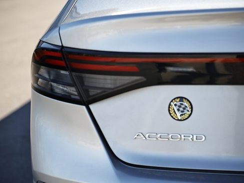 Certified 2024 Honda Accord EX image 7