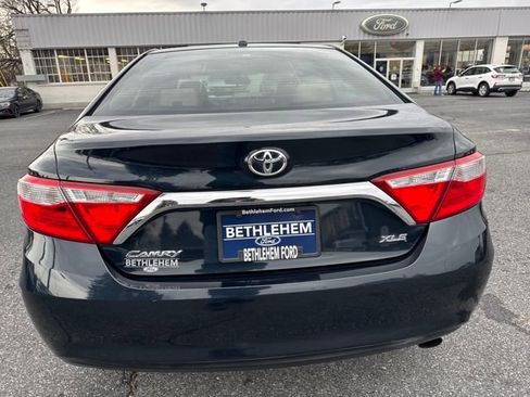 Used 2015 Toyota Camry XLE image 4