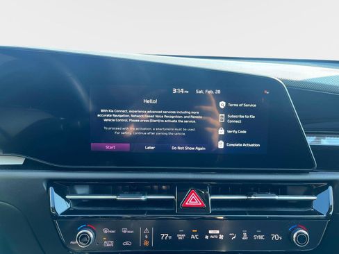 Used 2025 Kia Niro Wind w/ Wind Preserve Package image 24