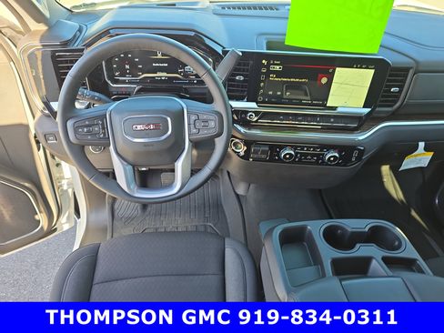 New 2024 GMC Sierra 1500 SLE w/ Max Trailering Package image 15