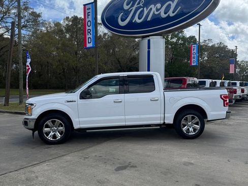 Used 2018 Ford F150 XLT w/ Equipment Group 302A Luxury image 3