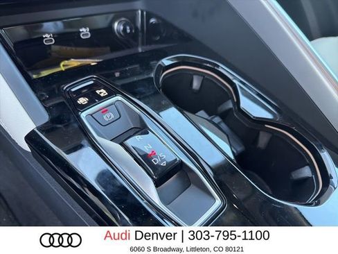 Used 2025 Audi Q5 Premium w/ Convenience Package image 8