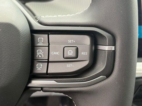 New 2026 Jeep Cherokee Limited image 18