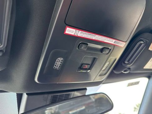 Used 2025 Toyota Camry SE FWD image 24