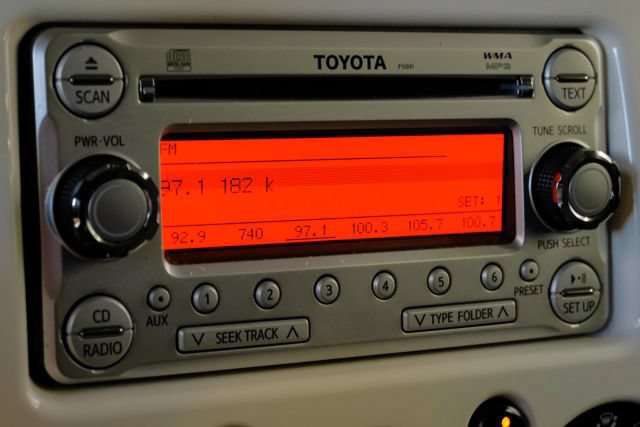 Used 2012 Toyota FJ Cruiser 2WD w/ Convenience Pkg image 33